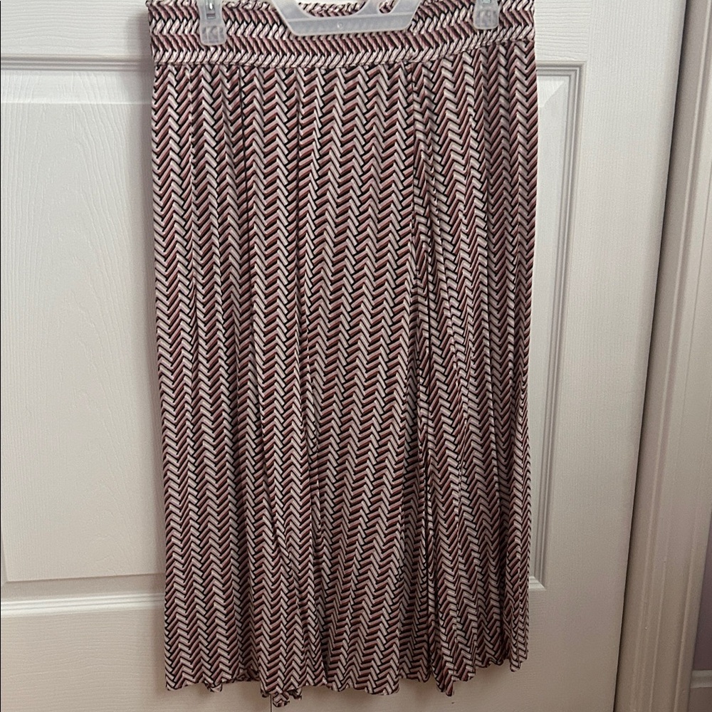 LN LOFT Burgundy and White Chevron  Midi Skirt